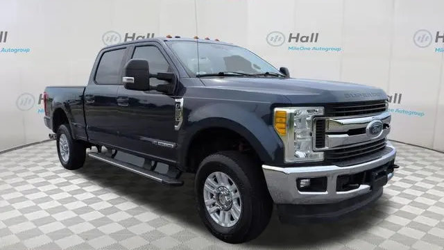 2017 Ford F-250 Super Duty Lariat