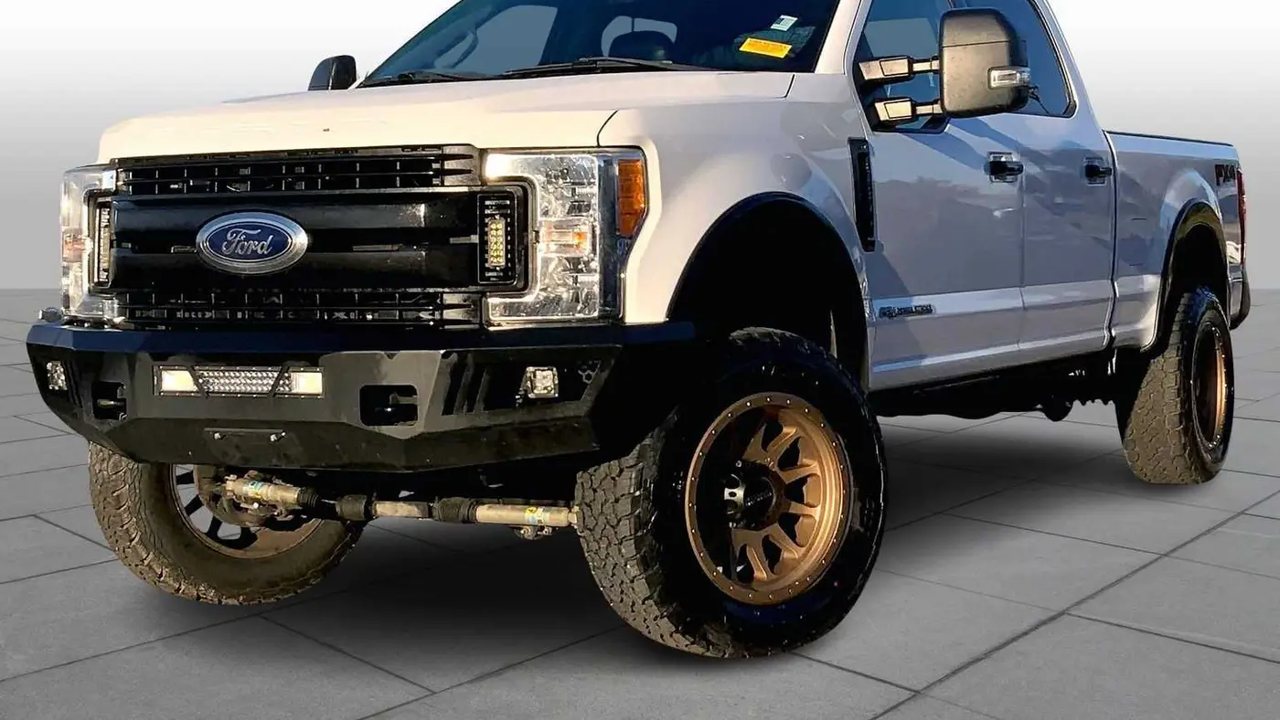 Preowned 2017 Ford F-250 Super Duty XLT for Sale