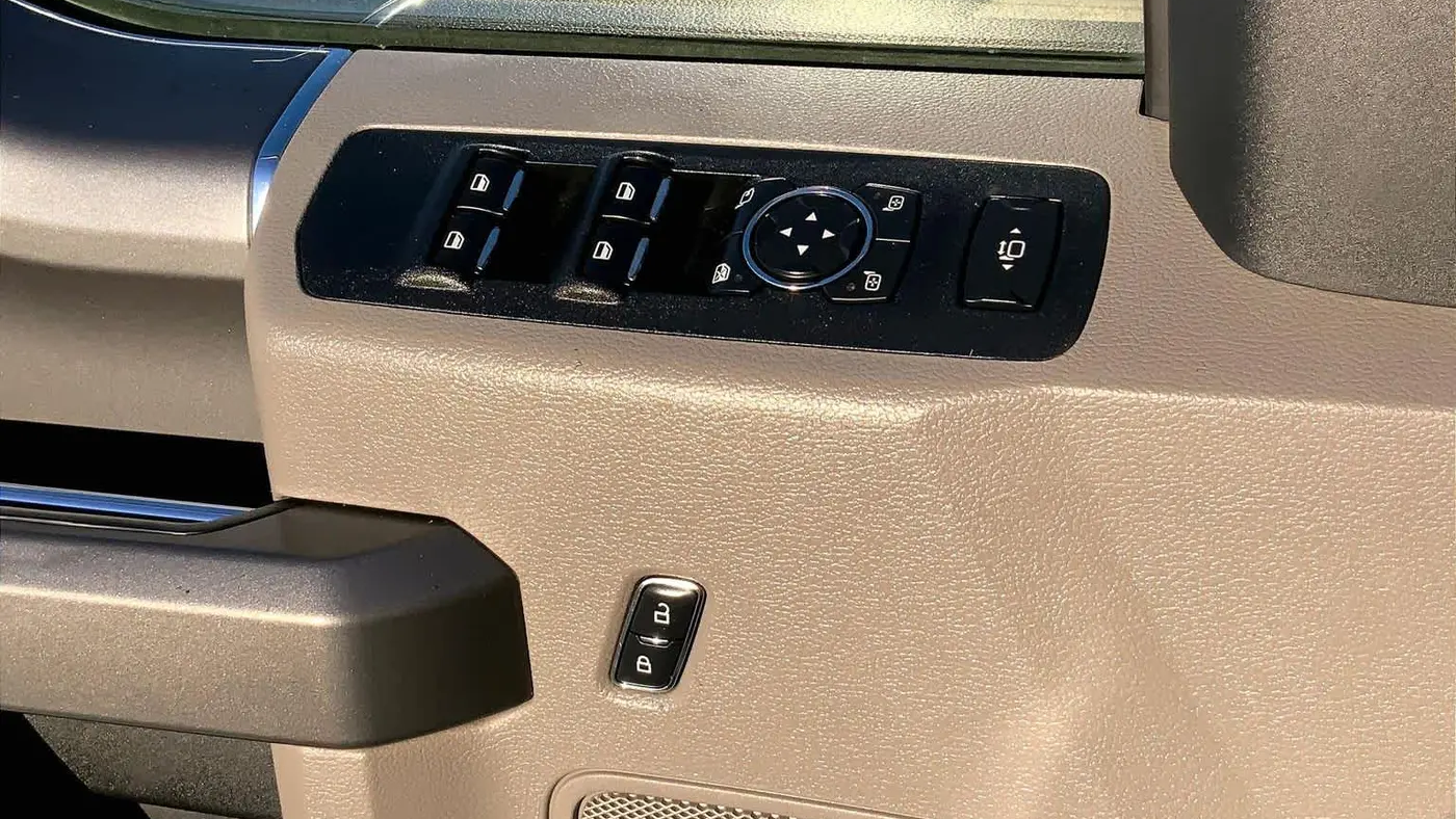 2017 Ford F-250 Super Duty XLT