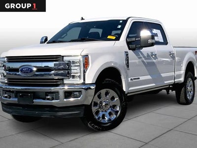 2019 Ford F-250 Super Duty 4X4 King Ranch 4DR Crew Cab 6.8 FT. SB Pickup