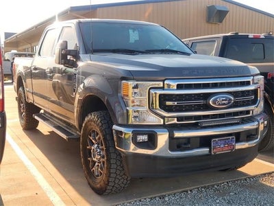 2022 Ford F-250 Super Duty 4X4 Lariat 4DR Crew Cab 8 FT. LB Pickup