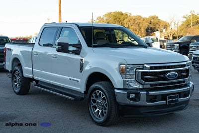 2022 Ford F-250 Super Duty 4X4 Lariat 4DR Crew Cab 6.8 FT. SB Pickup