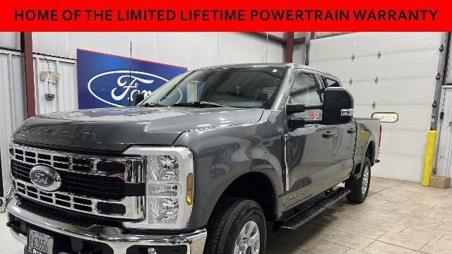 2024 Ford F-250 Super Duty XLT
