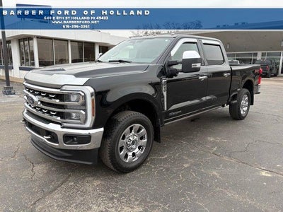 2024 Ford F-250 Super Duty 4X4 XLT 4DR Crew Cab 6.8 FT. SB Pickup
