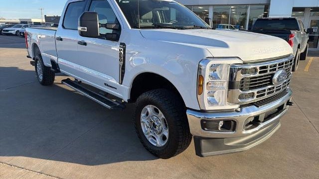 2025 Ford F-250 Super Duty Platinum