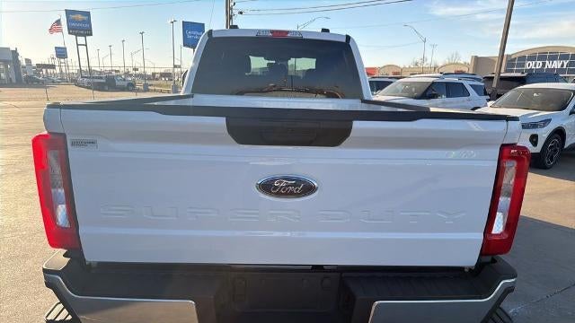 2025 Ford F-250 Super Duty Platinum