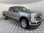 2025 F-250 Super Duty Thumbnail 1