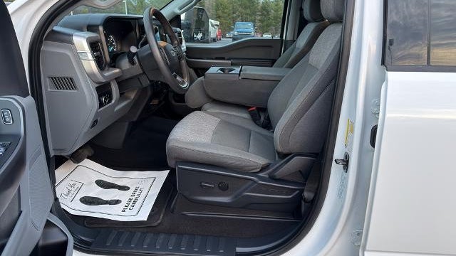 2025 Ford F-250 Super Duty XL