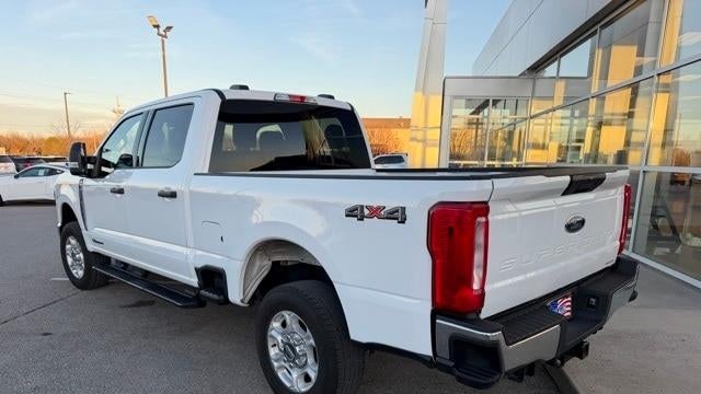 2025 Ford F-250 Super Duty Platinum