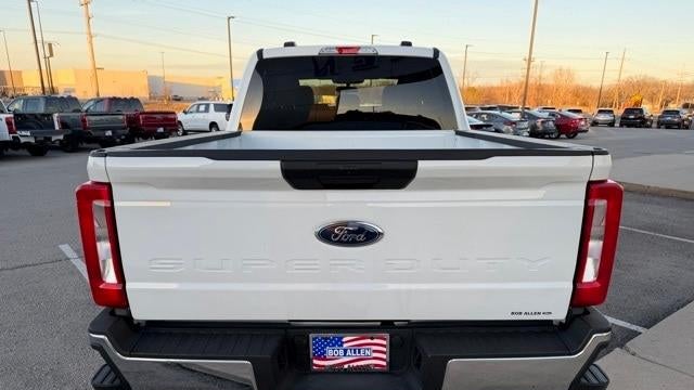 2025 Ford F-250 Super Duty Platinum