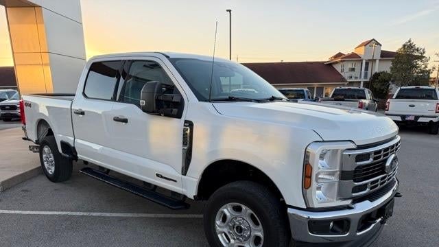 2025 Ford F-250 Super Duty Platinum