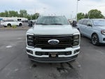 2025 F-250 Super Duty Thumbnail 2