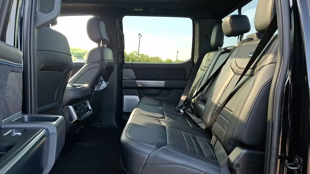 2025 Ford F-250 Super Duty XLT