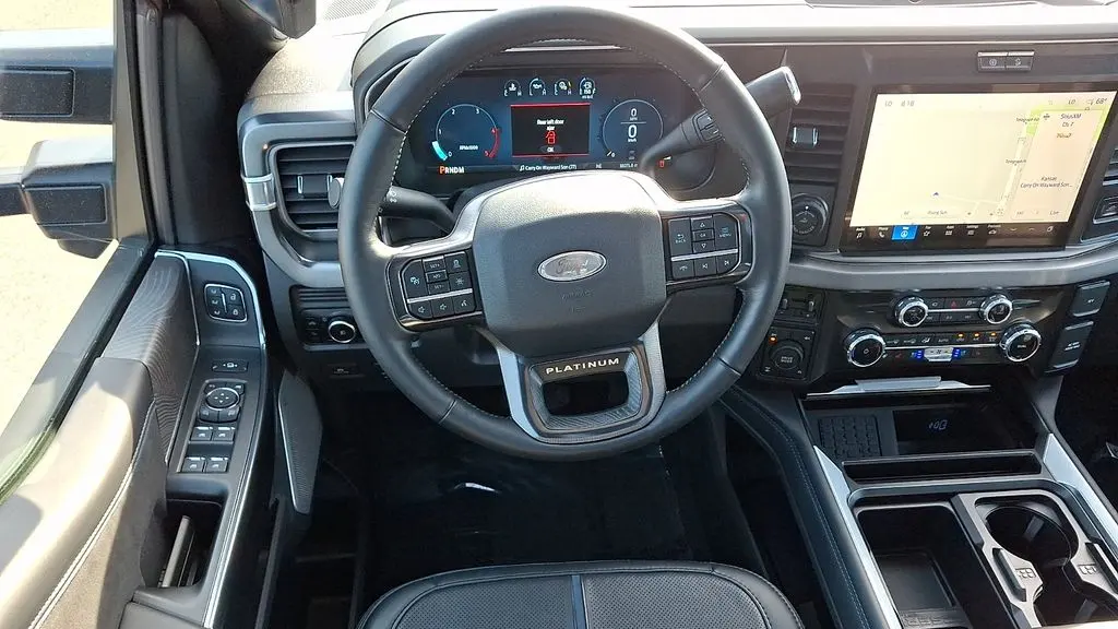 2025 Ford F-250 Super Duty XLT