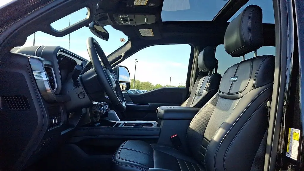 2025 Ford F-250 Super Duty XLT
