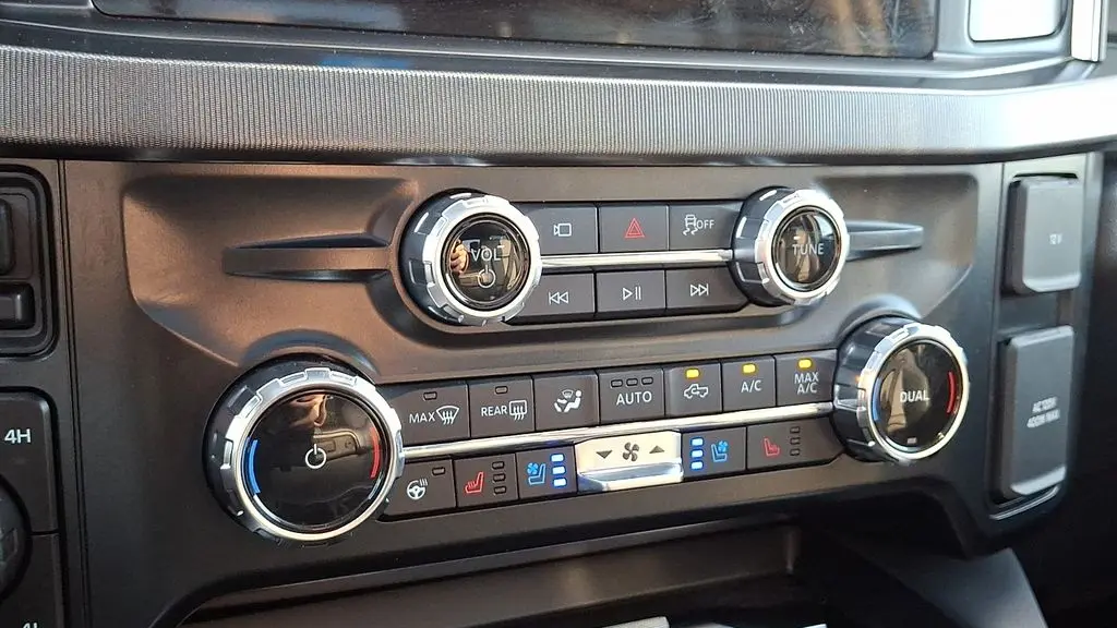 2025 Ford F-250 Super Duty XLT