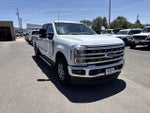 2025 F-250 Super Duty Thumbnail 3