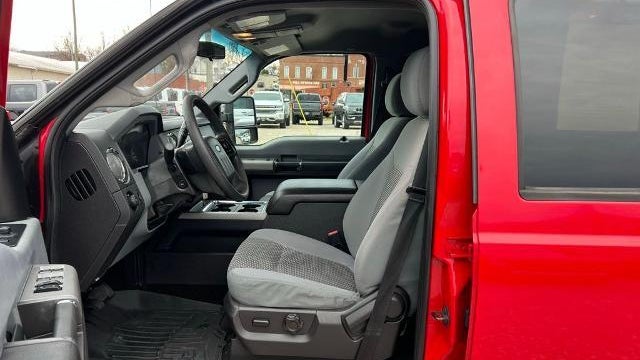 2013 Ford F-250 Super Duty XLT