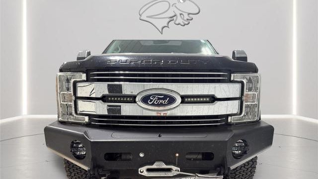 2017 Ford F-250 Super Duty Platinum