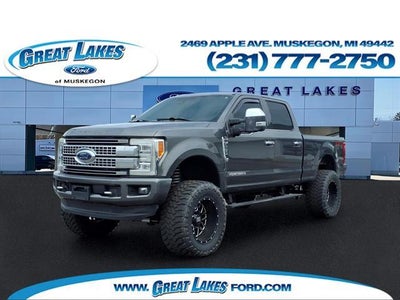 2017 Ford F-250 Super Duty 4X4 Platinum 4DR Crew Cab 8 FT. LB Pickup