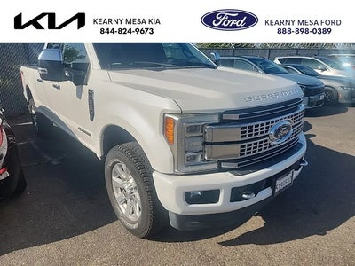 2017 Ford F-250 Super Duty 4X4 XLT 4DR Crew Cab 8 FT. LB Pickup