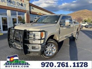 2017 Ford F-250 Super Duty with White Gold Metallic Exterior