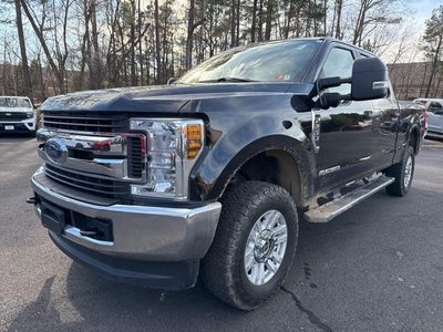 2019 Ford F-250 Super Duty 4X4 XL 4DR Crew Cab 6.8 FT. SB Pickup