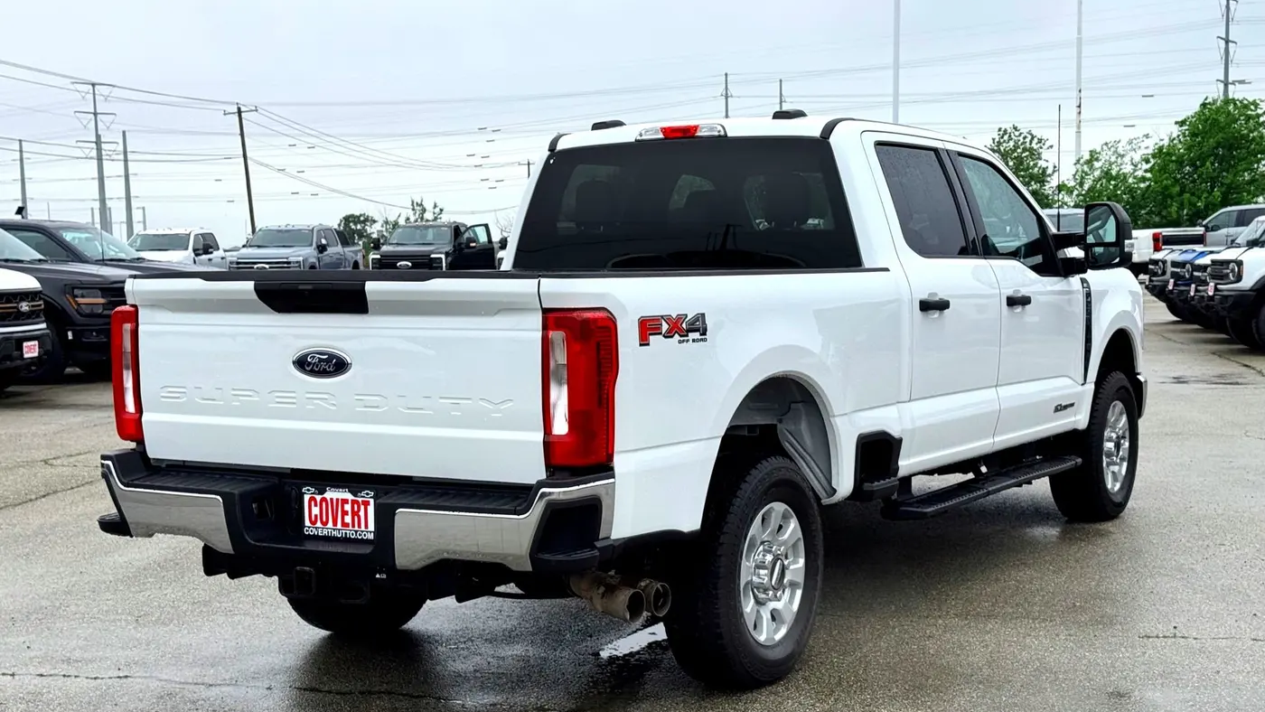 2024 Ford F-250 Super Duty Platinum