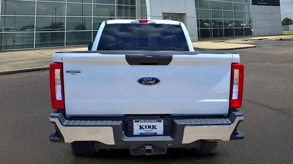 2024 Ford F-250 Super Duty XLT