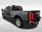 2024 F-250 Super Duty Thumbnail 2
