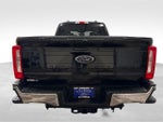2024 F-250 Super Duty Thumbnail 3
