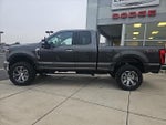 2024 F-250 Super Duty Thumbnail 2