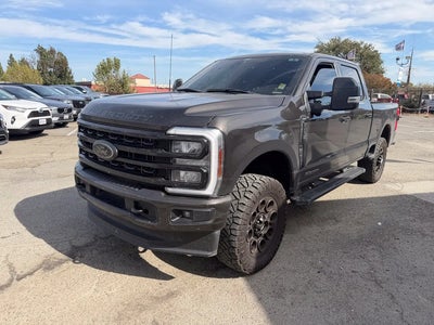 2024 Ford F-250 Super Duty 4X4 Lariat 4DR Crew Cab 6.8 FT. SB Pickup