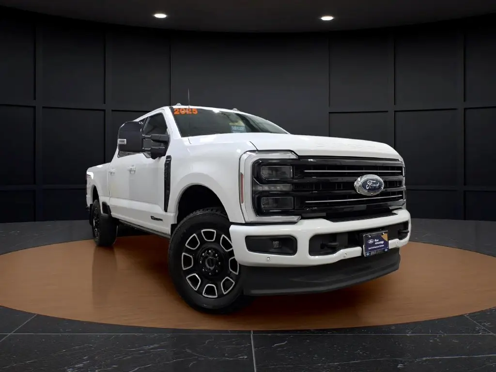 2025 Ford F-250 - $79,995