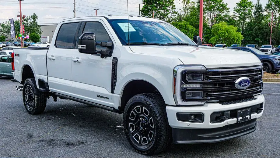2025 Ford F-250 Super Duty Platinum