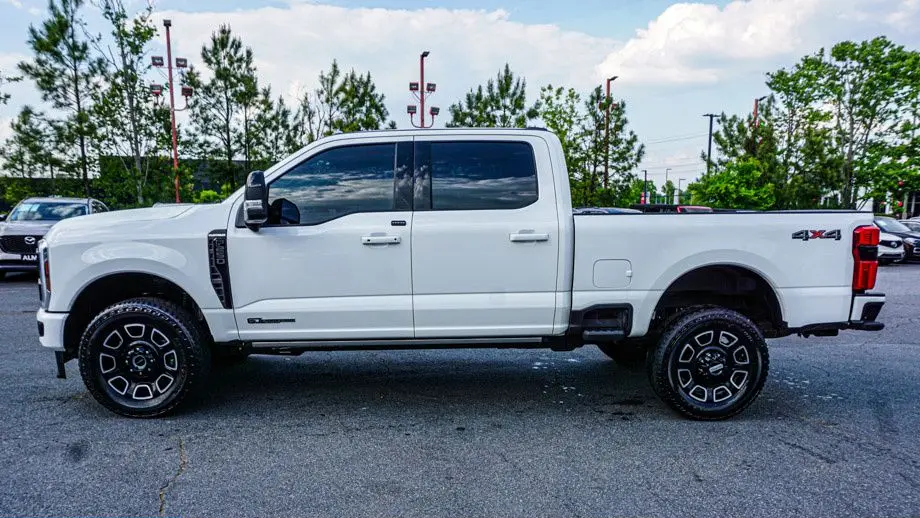 2025 Ford F-250 Super Duty Platinum