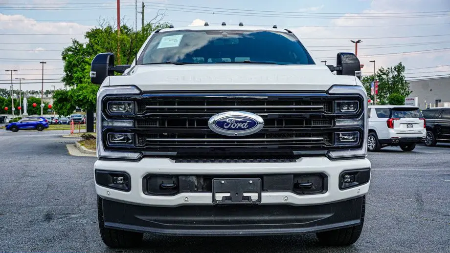 2025 Ford F-250 Super Duty Platinum
