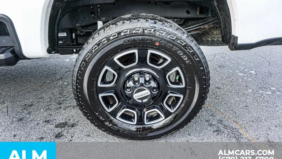 2025 Ford F-250 Super Duty Platinum