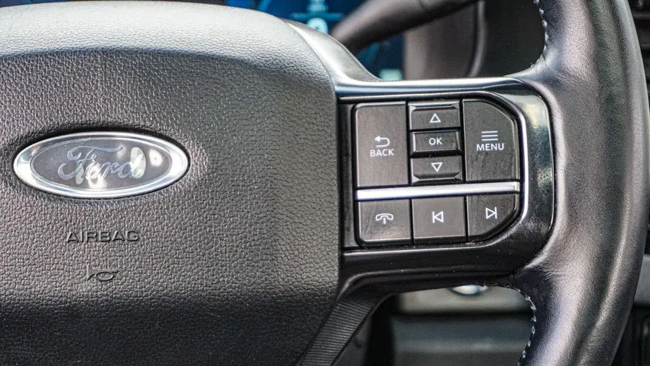 2025 Ford F-250 Super Duty Platinum