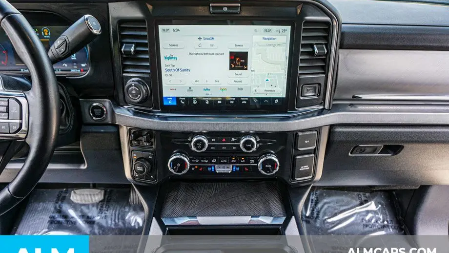 2025 Ford F-250 Super Duty Platinum