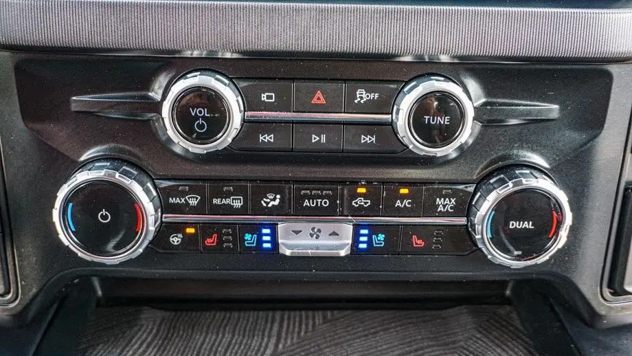 2025 Ford F-250 Super Duty Platinum
