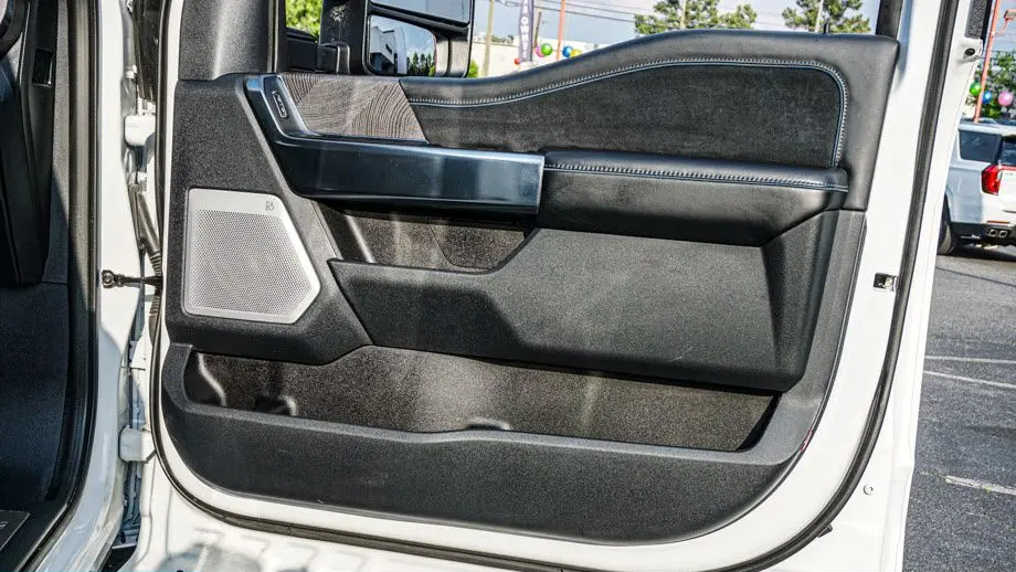 2025 Ford F-250 Super Duty Platinum