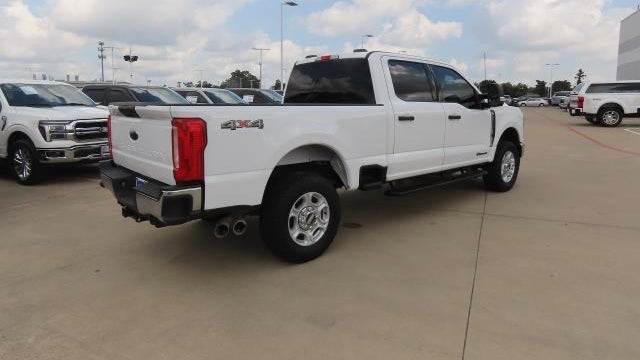 2025 Ford F-250 Super Duty Platinum