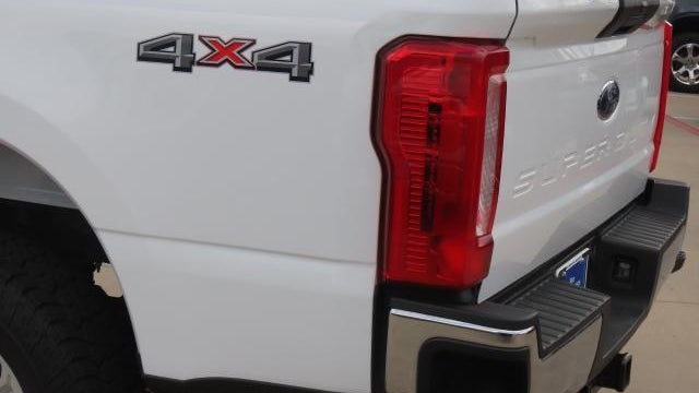 2025 Ford F-250 Super Duty Platinum
