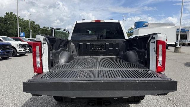 2025 Ford F-250 Super Duty XL