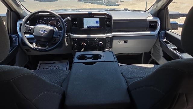 2025 Ford F-250 Super Duty Platinum