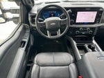 2025 F-250 Super Duty Thumbnail 13