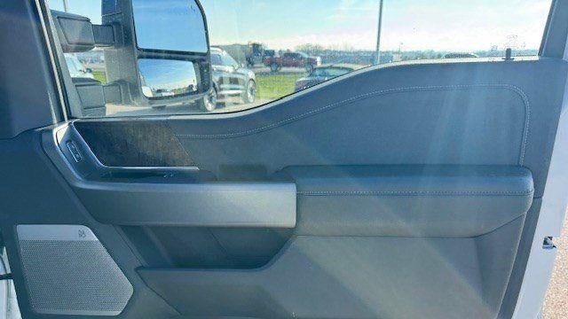 2025 Ford F-250 Super Duty Platinum
