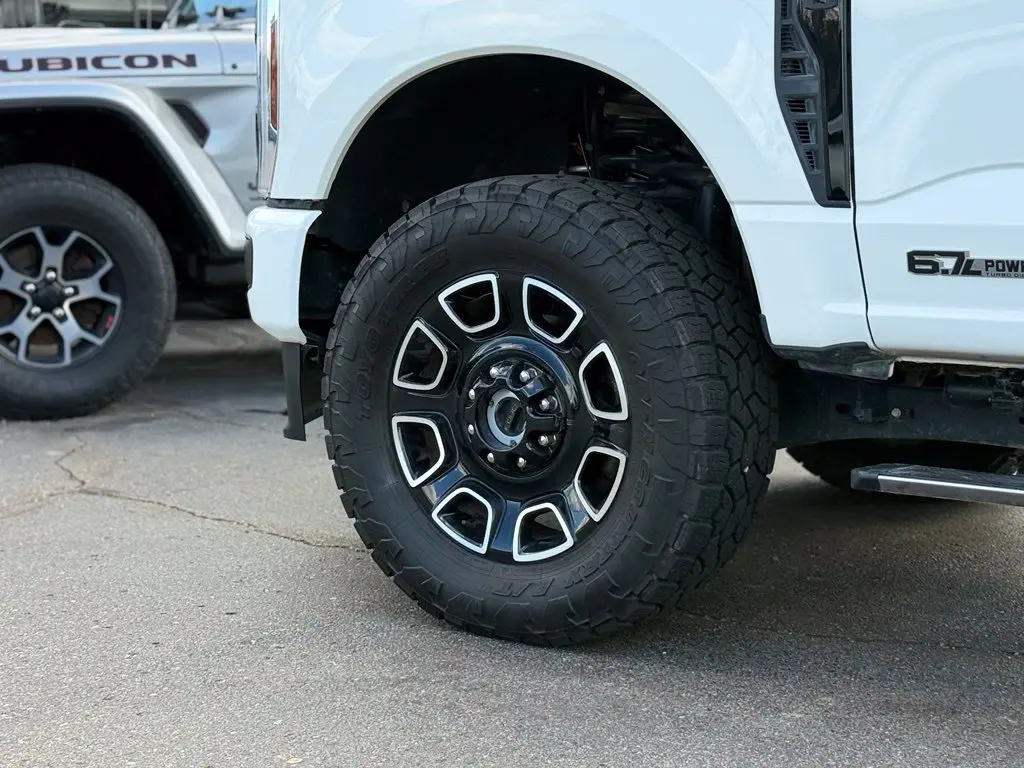 2026 Ford F-250 - $82,186