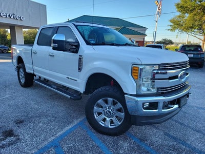 2017 Ford F-250 Super Duty 4X4 Lariat 4DR Crew Cab 6.8 FT. SB Pickup